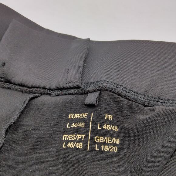 Joggers Cropped Pants Size Large Black with Yellow and Red Side Stripes - Picture 4 of 13